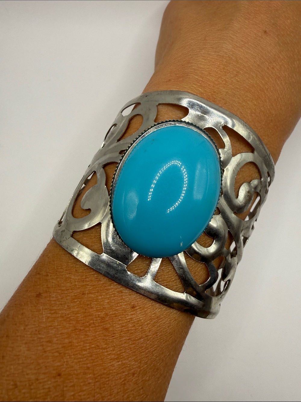 Vintage Southwestern Silver Tone Turquoise Blue Large Cuff Statement Bracelet